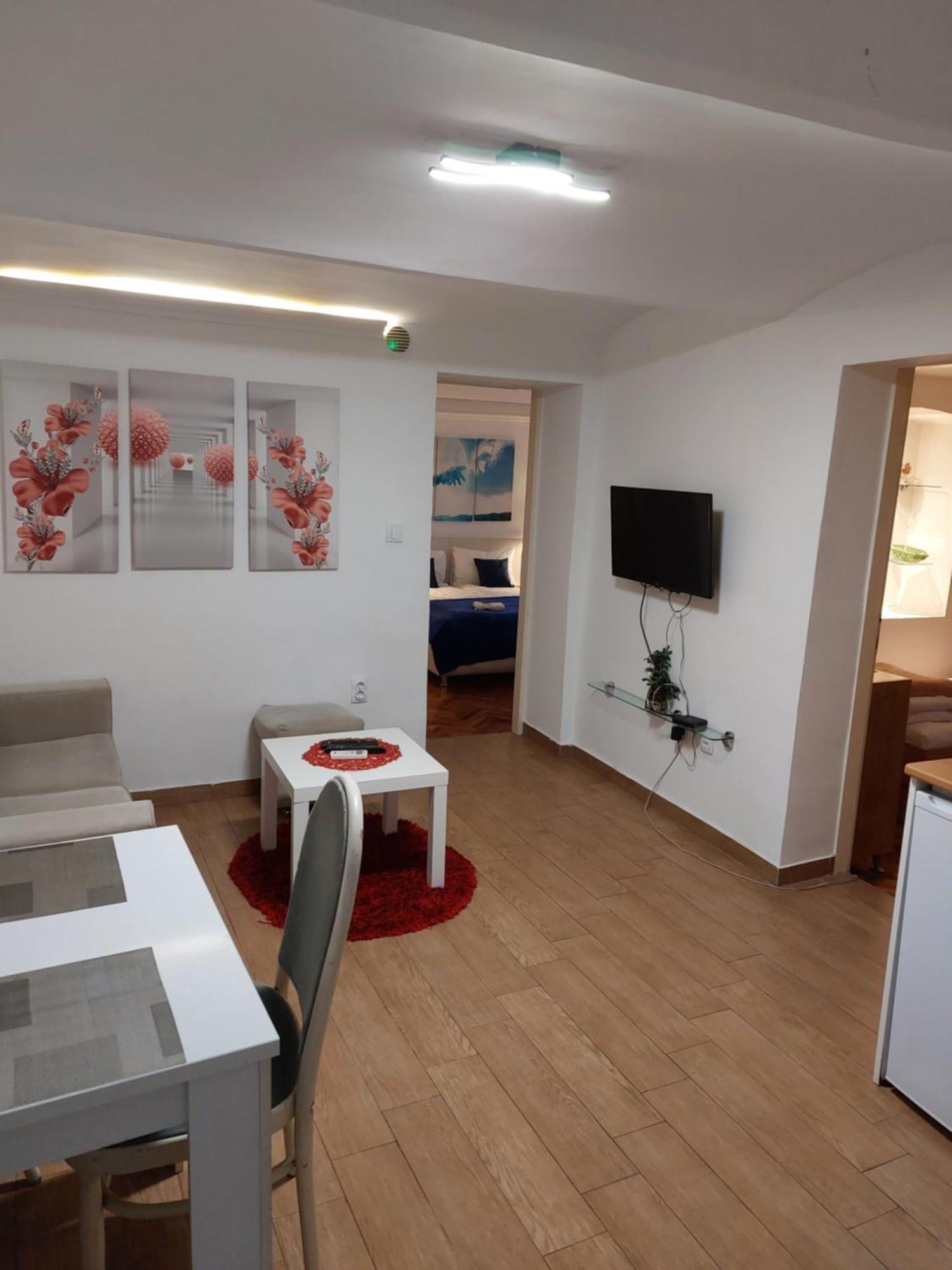 Inter Apartment Belgrade With Free Parking מראה חיצוני תמונה