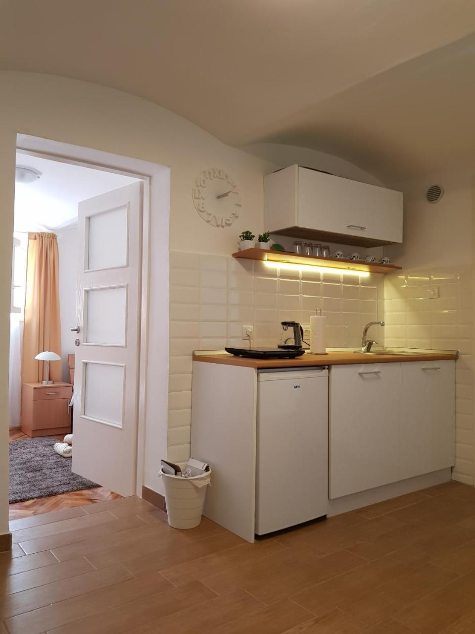 Inter Apartment Belgrade With Free Parking מראה חיצוני תמונה